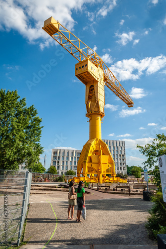 Nantes, Grue Titan Jaune photo