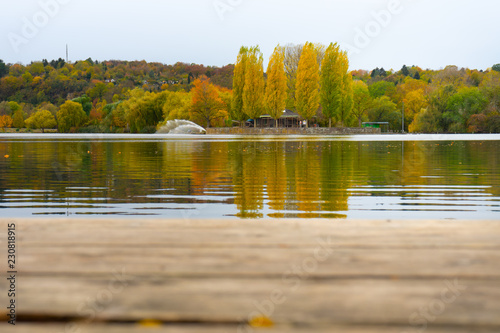 Max-Eyth-See Weinberge und See in Stuttgart photo