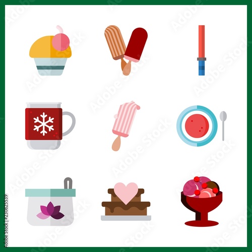 9 cream icon. Vector illustration cream set. soup and ice cream with berries icons for cream works