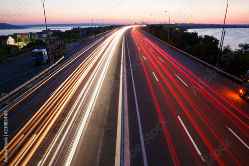 Fotografie light trails on a highway road from above
