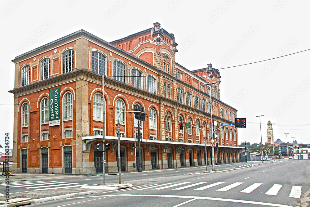 Obraz premium Estação Pinacoteca