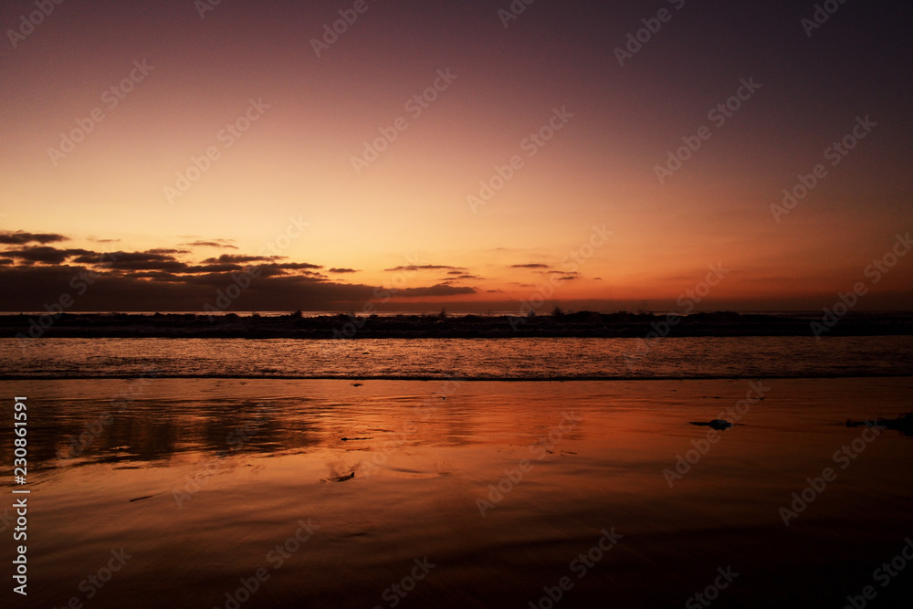 Obraz premium Atardecer en la playa