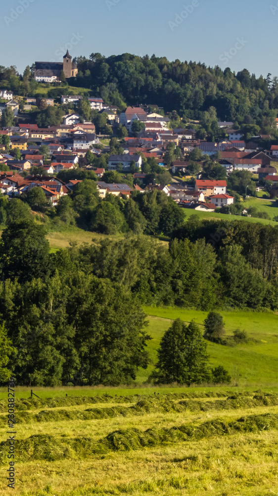 Smartphone HD wallpaper of beautiful view near Kirchberg im Wald - Bavarian Forest - Bavaria - Germany