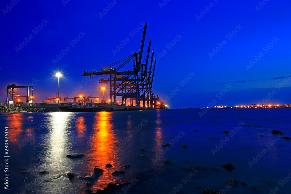 Port crane unloading container ships