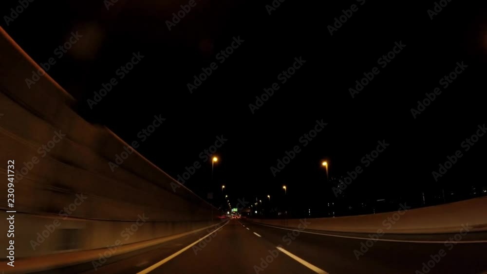 Road in Japan. A car window of the capital highway at night Stock 비디오 ...