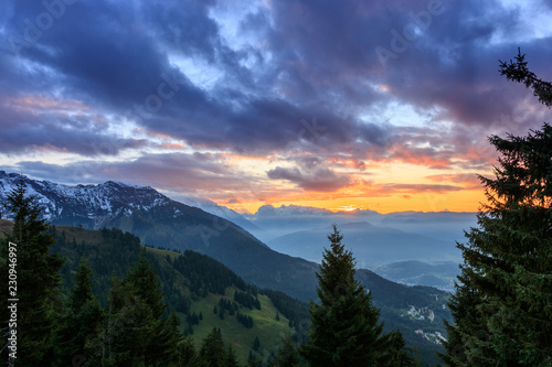 Sonnenuntergang in den Alpen