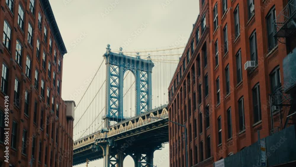 DX View of Manhattan bridge from Washington street, Brooklyn, New York, USA