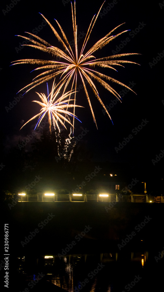 Smartphone HD wallpaper of colorful bavarian fireworks