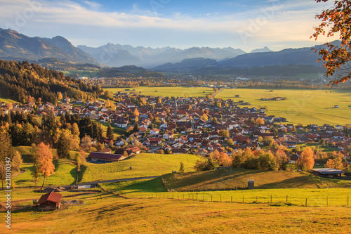 Burgberg im Allgäu im Herbst photo