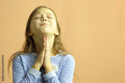  Little girl begs and prays