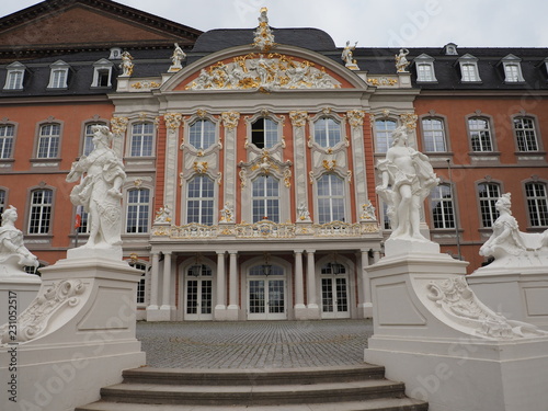 Kurfürstliches Palais in Trier photo