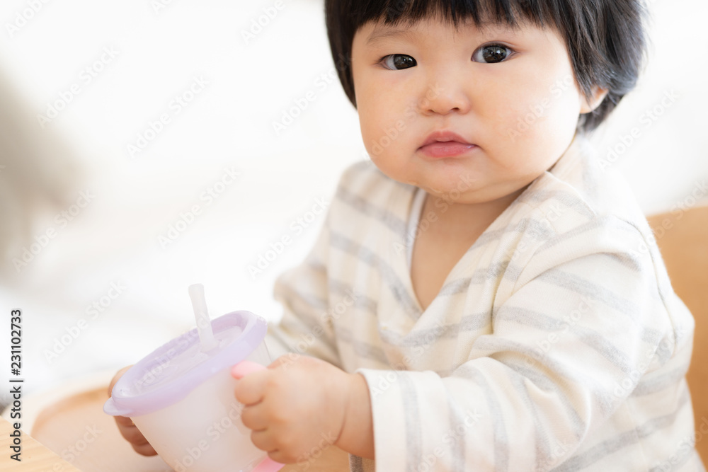 赤ちゃん 赤ちゃん