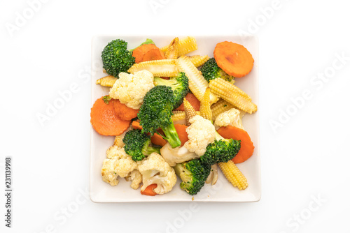 stir-fried mix vegetable isolated on white background