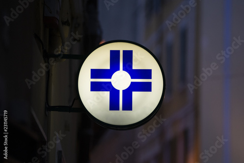 insegna luminosa parafarmacia