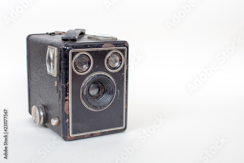 Simple and inexpensive Basic cardboard box camera