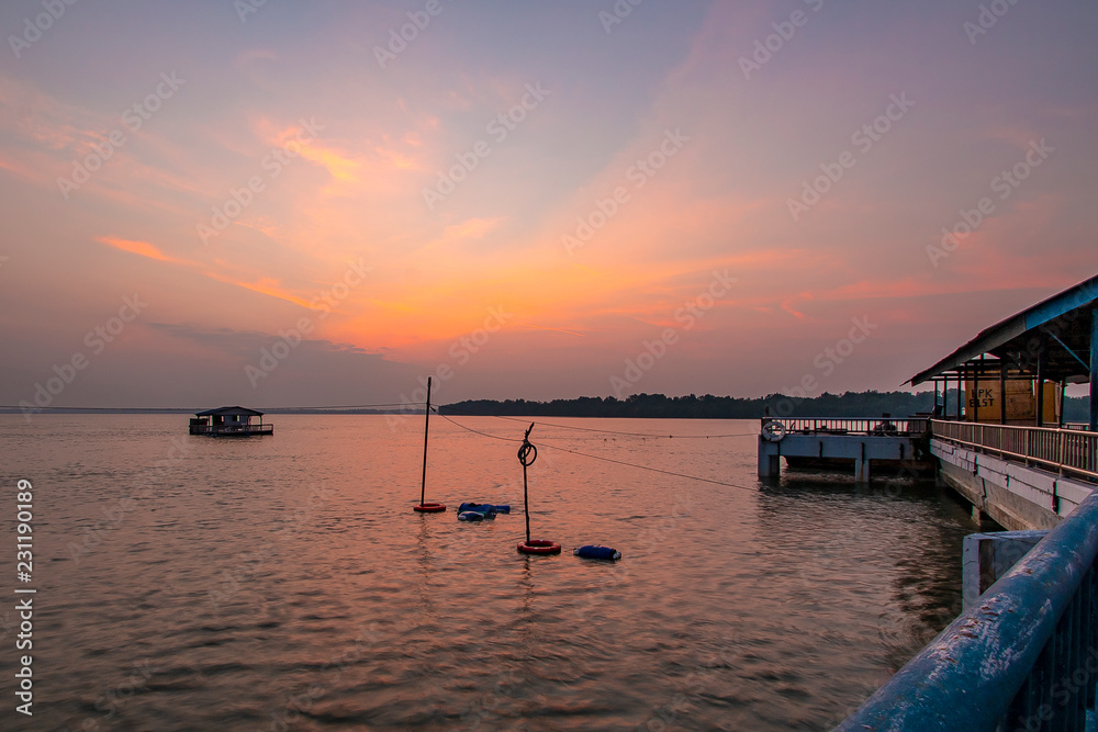 Obraz premium sunset on the sea