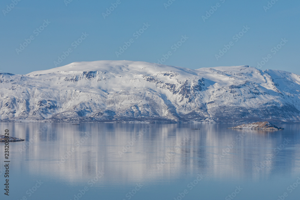 Obraz premium Widok fiordu Lapland 5