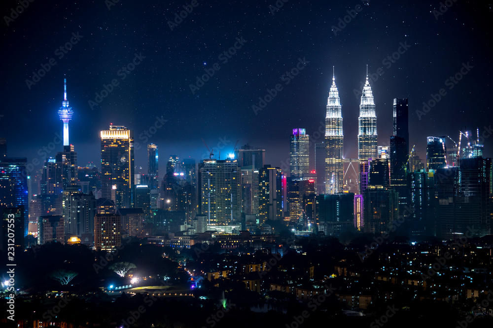 Naklejka premium Kuala Lumpur beautiful city at night.