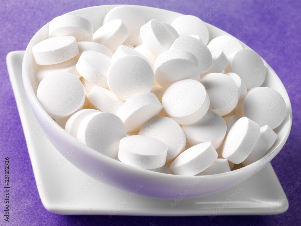 VITAMIN TABLETS VITAMIN TABLETS
