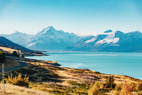 Droga do Mt Cook, najwyższej góry w Nowej Zelandii.