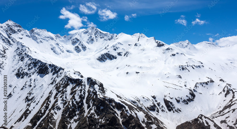 Obraz premium Caucasus mountains in Russia