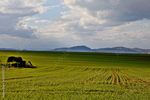 Berge Wiese Mittelgebirge Wolken