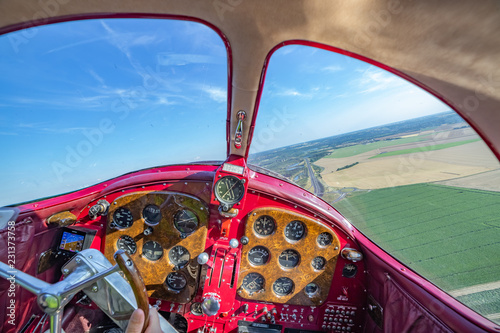Cockpit avion ancien