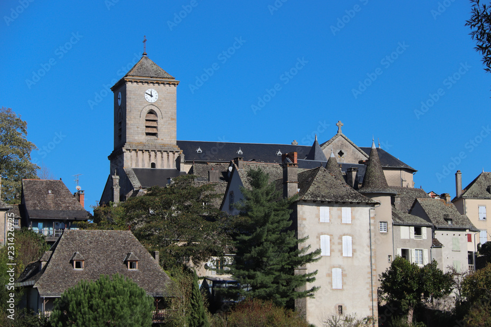 Nouvelle-Aquitaine - Limousin - Corrèze - Argentat sur  Dordogne et son Eglise