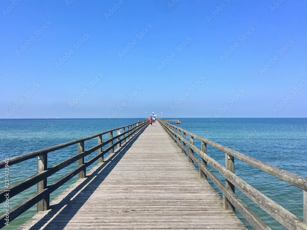 An endless jetty into the ozean Zingst, Germany
