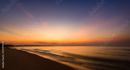dawn on the sea © dbrus