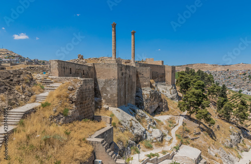 Obraz na plátně Urfa, Turkey - few chilometers distant from the Syrian border, Urfa is a multiethnic city with a Turkish, Kurdish, and Armenian heritage