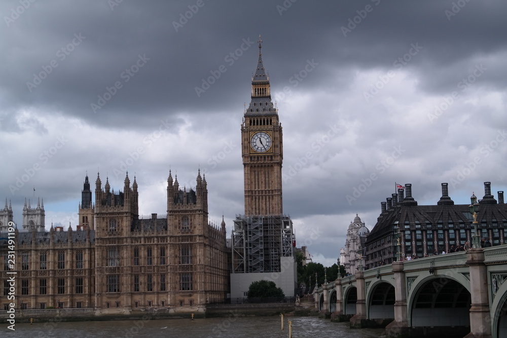 london big ben, tower bridge and parliment tower