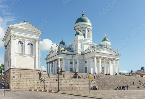 Obraz na plátně Dom von Helsinki am Senatsplatz