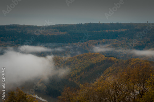 Eifellandschaft im Nebel © ramonmaesfotografie