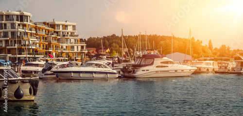 Bilde på lerret yachthafen waren an der müritz in Mecklenburg-Vorpommern Panorama