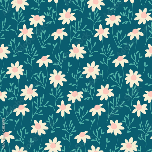 seamless vector pattern with hand drawn daisy flowers. design for textile. covers, packaging
