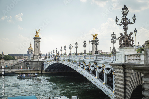 puente alexandre  © Victor