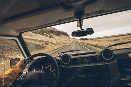 Driving on the icelandic roads, tour in Iceland © oneinchpunch