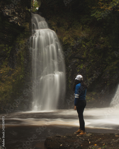 Wallpaper Mural checking out the waterfall Torontodigital.ca
