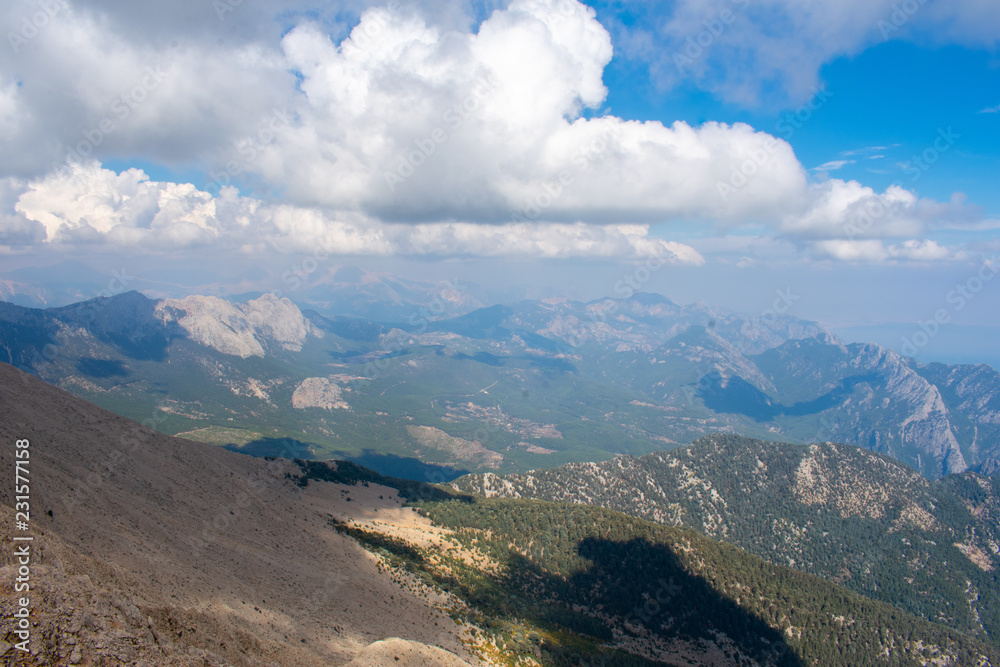 Fototapeta premium beautiful landscape in high taurus mountains against cloudy sky in Antalya, Turkey 