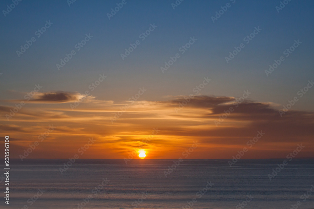 Naklejka premium sunset over the sea