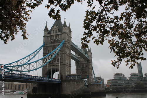 tower bridge in london