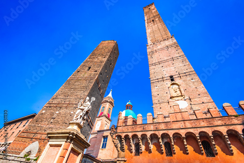 Obraz na płótnie Bologna, Emilia-Romagna - Italy - Due Torri w salonie