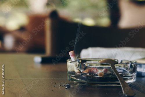 Foto Cigarettes in ashtray