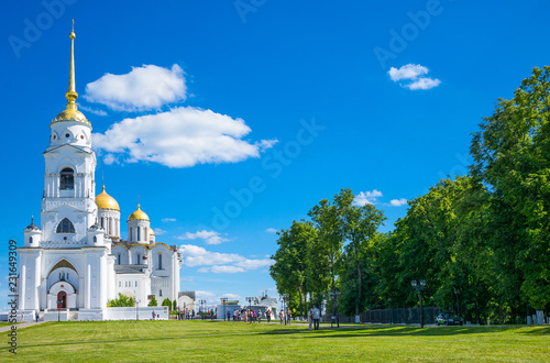 The ancient religious architecture of the Golden Ring area