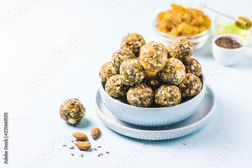 Bild auf Leinwand Apricot almond flax seeds raw bites