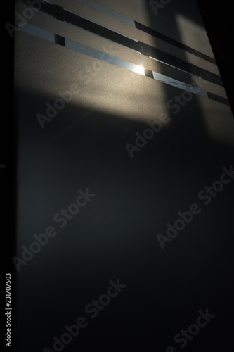 The background of windows with the sun shining