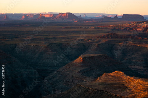 Monument Valley  © andrew
