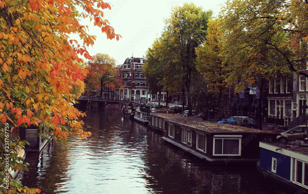 Amsterdam Herbst Gracht bunt