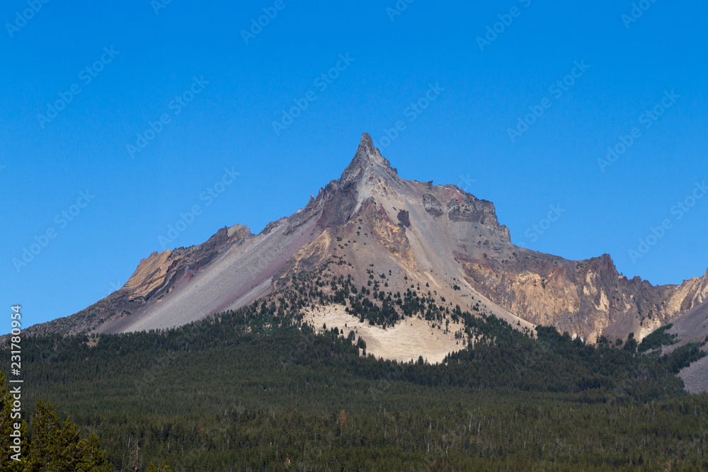 Mount Thielsen, Southern Oregon Cascades